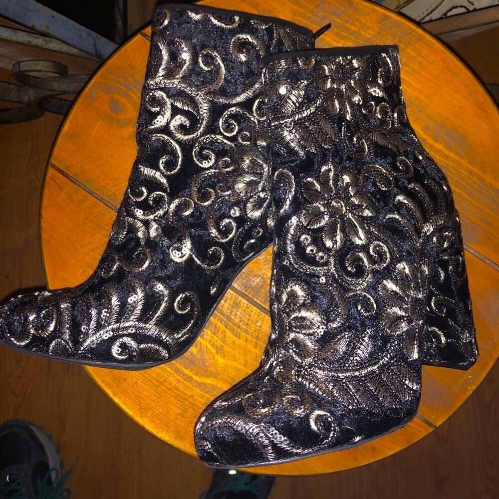 Black and gold embroidered booties